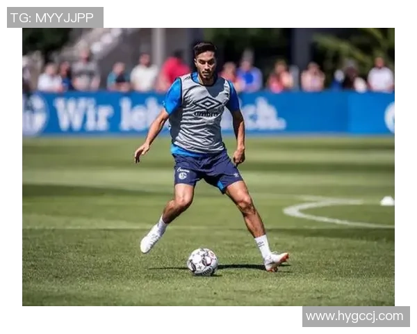 格雷茨卡的崛起与未来展望:从天才少年到足球巨星的成长之路 格雷茨卡的崛起与未来展望:从天才少年到足球巨星的成长之路